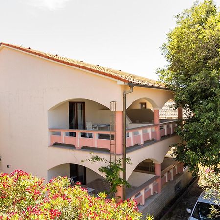 Villa Barbara Oasis Central Suite With Terrace Novalja Exterior foto